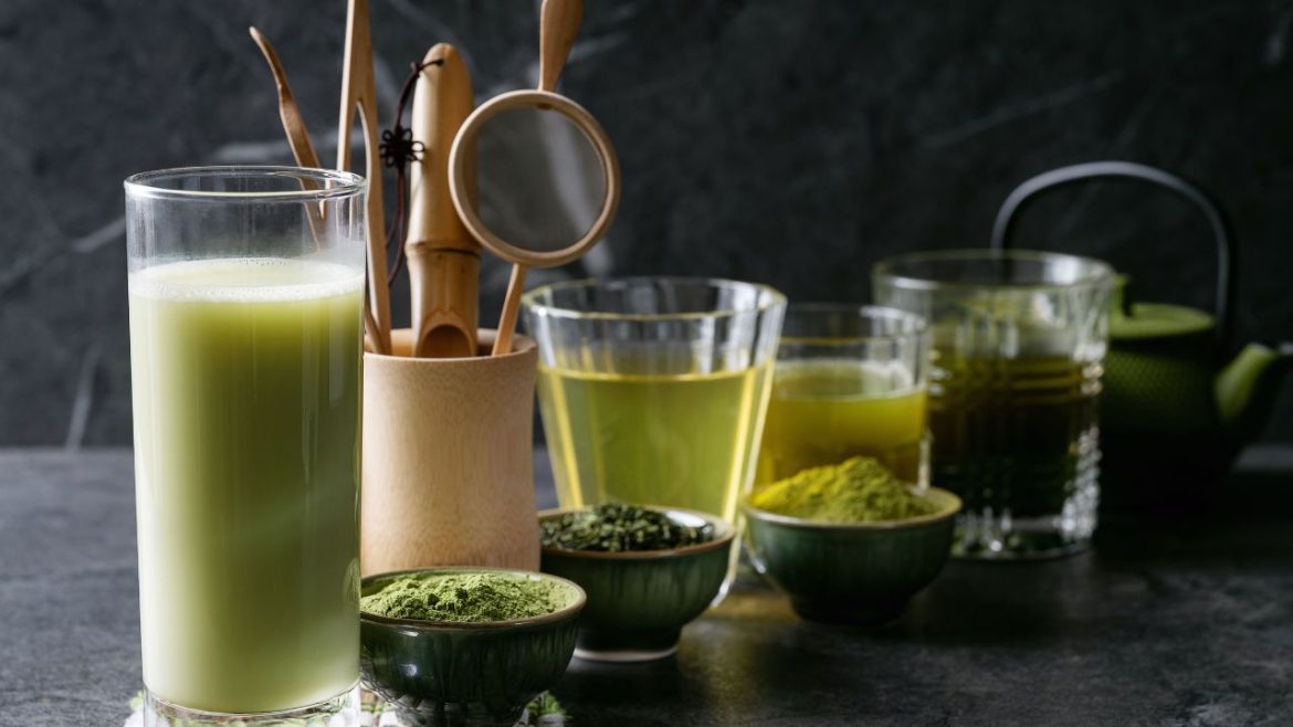 Najważniejsze akcesoria do parzenia matchy - przewodnik dla początkujących