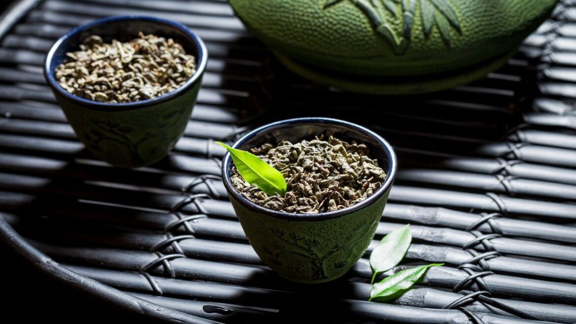 Jak picie Senchy wpływa korzystnie na funkcjonowanie serca i przyspiesza metabolizm